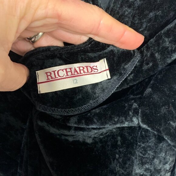 Vintage Black Crushed Velvet Fit and Flare Midi Witchy Dress - Picture 8 of 14